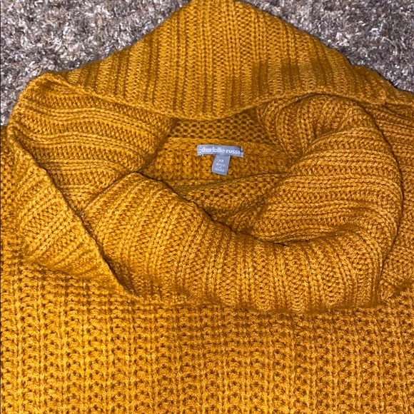 Mustard Knit Sweater! Cropped with fray, cute! - Picture 2 of 3